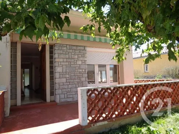Maison 4 pièces 253 m²