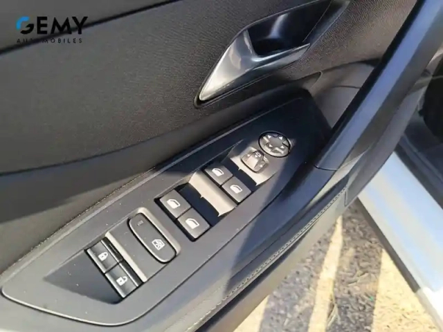 Peugeot 408 puretech 130 ch s&amp;s eat8 — photo 13