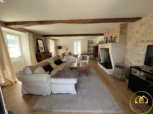 Maison 7 pièces 200 m²