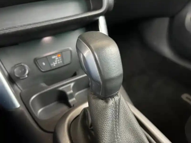 Citroën C3 Aircross puretech 130ch s&amp;s shine eat6 — photo 10