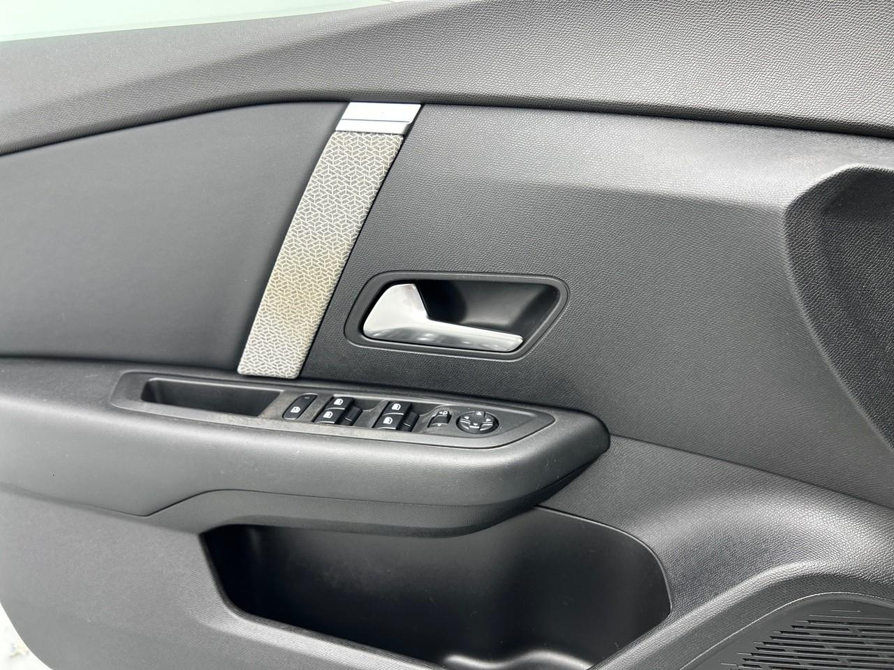 Citroën C4 puretech 130 s&s eat8 feel pack — photo 30