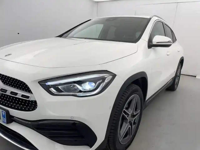 Mercedes Gla 250 e 8g-dct — photo 95