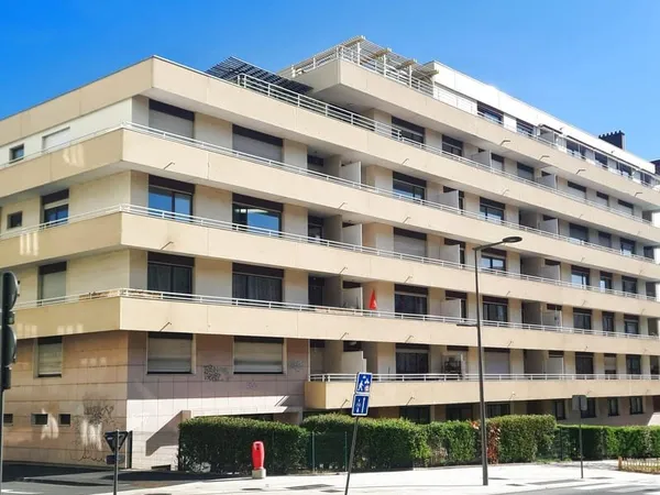 CLERMONT Fd CARNOT Superbe F7 SH 175m2 4 Ch