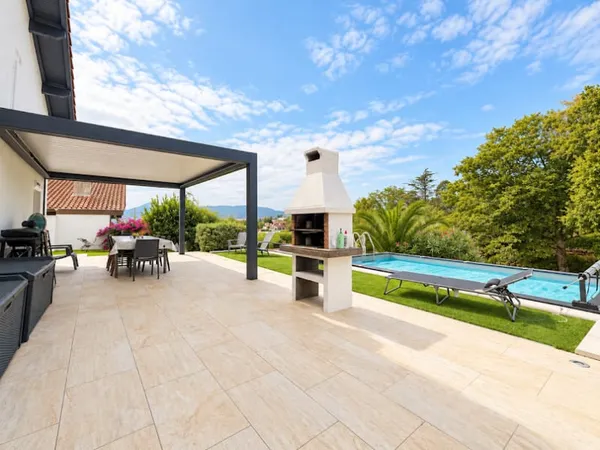 Maison 4 pièces 138 m²