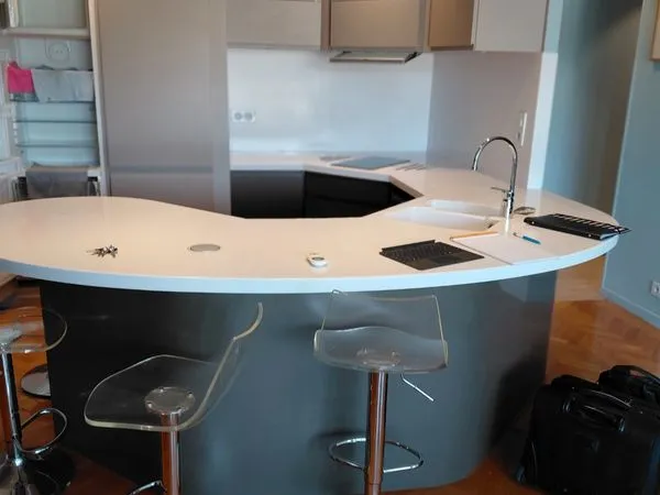 Apartement entierement renove