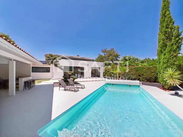 Maison d'exception avec studio indépendant - 260 m²