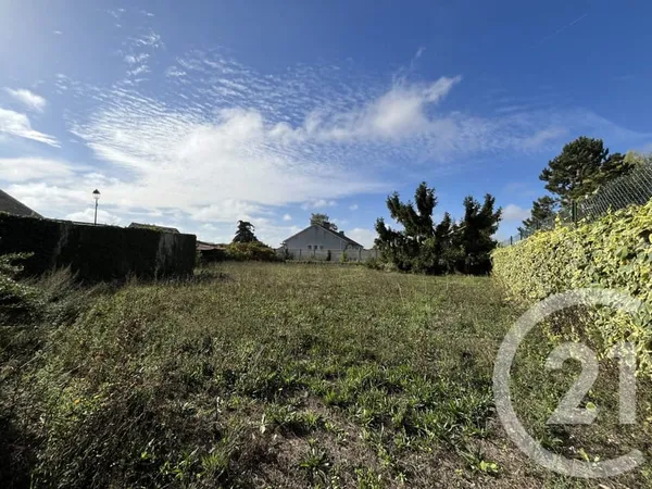 Terrain 633 m²