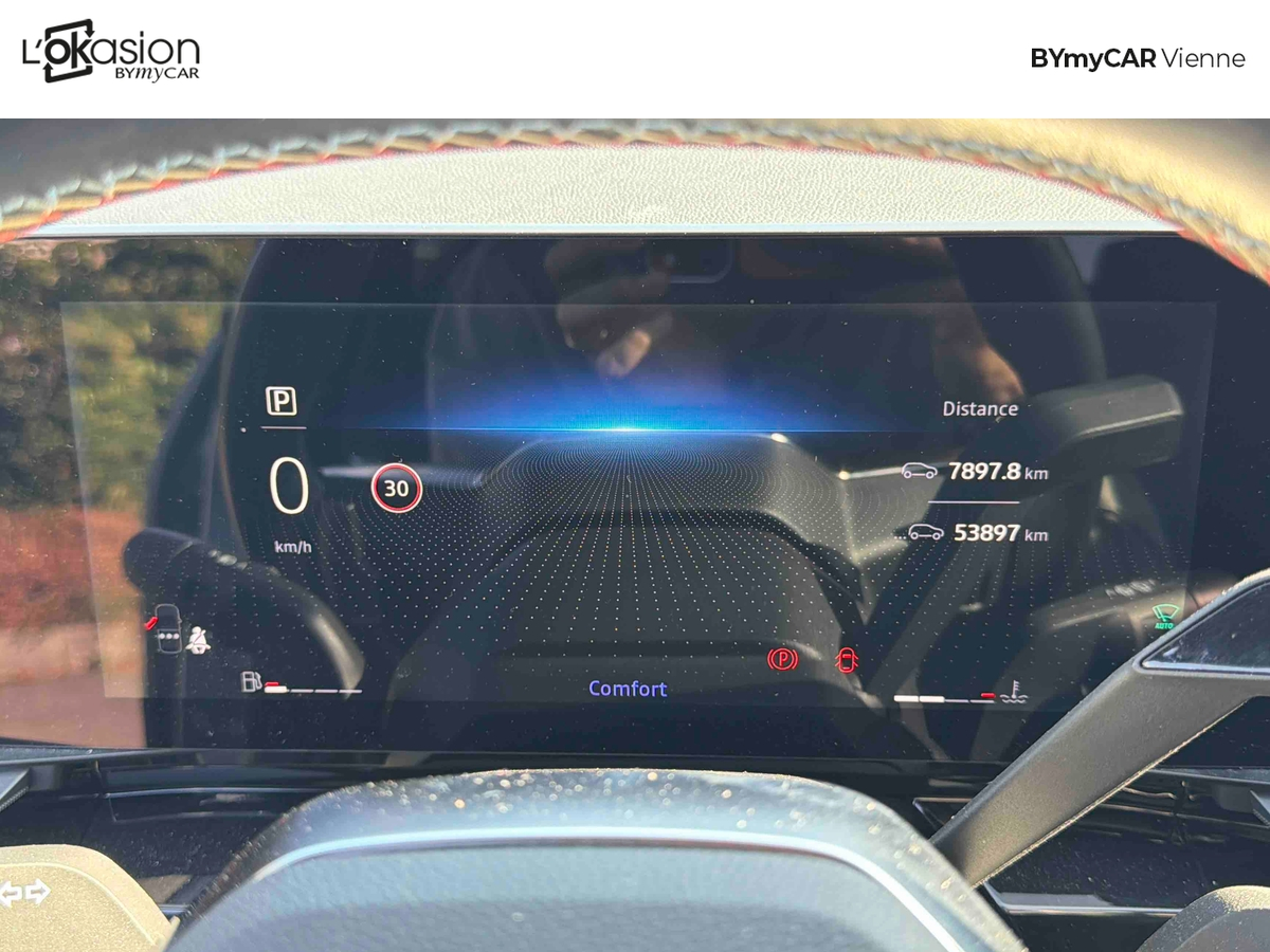 Renault Austral mild hybrid 160 auto — photo 18