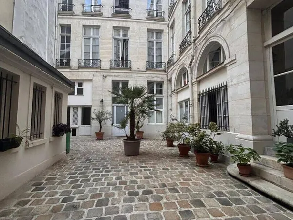 Appartement 7 pièces 128 m²
