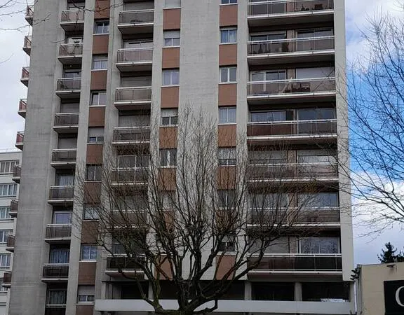 Studio 1 pièce 18 m²