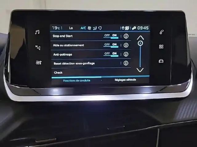 Peugeot 2008 bluehdi 130 s&amp;s eat8 — photo 17