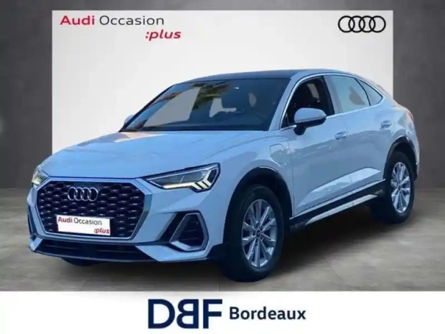 Audi Q3 45 tfsie 245 ch s tronic 6 s line