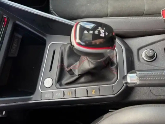 Volkswagen Polo 2.0 tsi 207 s&amp;s dsg7 — photo 21