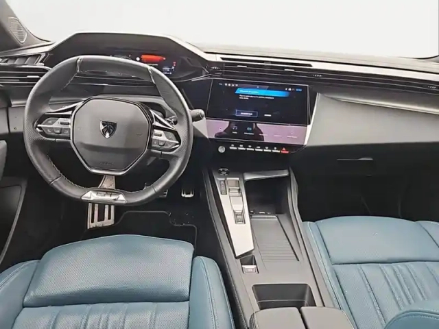 Peugeot 408 phev 180 e-eat8 — photo 8