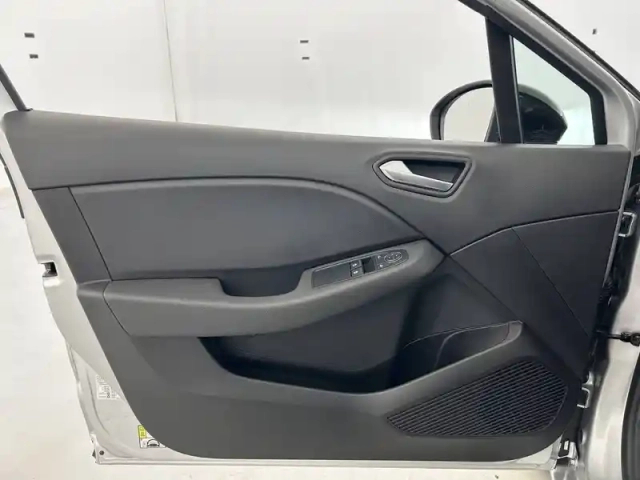 Renault Clio tce 90 — photo 67