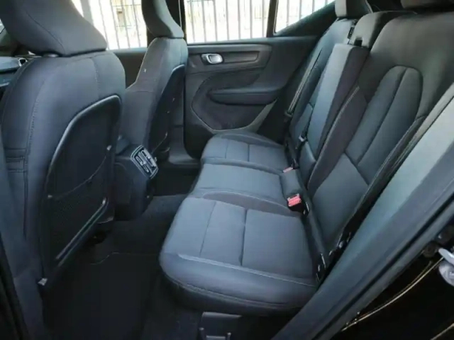 Volvo Xc40 recharge 231ch start edt — photo 6