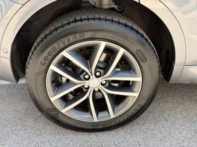 Land Rover Discovery Sport 1.5 p270e phev 269ch dynamic s — photo 9