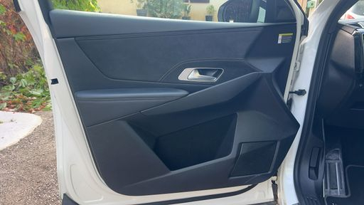 DS DS7 Crossback 1.5 BlueHDi 130 EAT8 - Performance Line – 2022 – 90761 km – Diesel – Boîte Automatique — photo 24