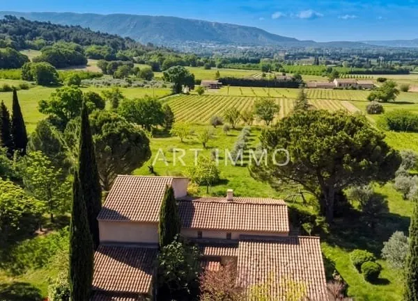 Maison Au Calme Avec Vue Sur Le Luberon