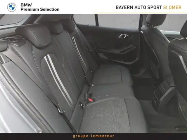Bmw Serie 1 série 1 116ia 109ch m sport design dkg7 — photo 6