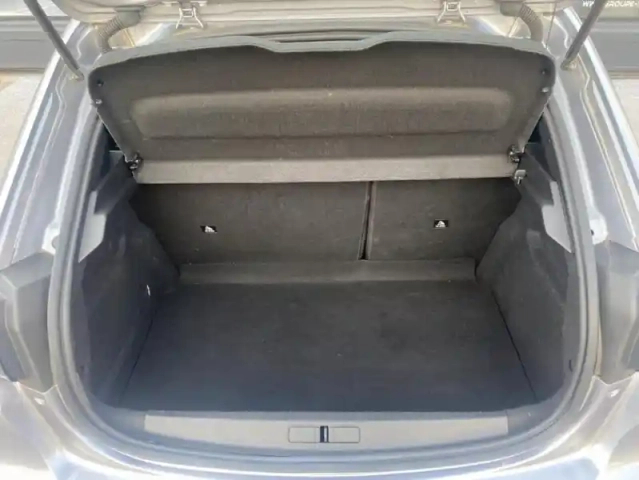 Peugeot 208 ii puretech 75 s&amp;s active pack — photo 4
