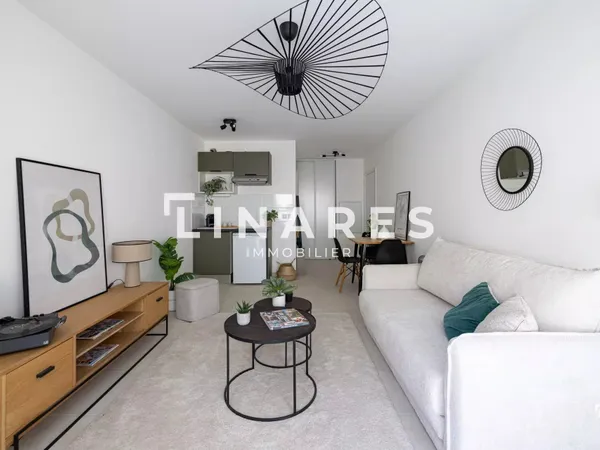 CAMPUS 98 - Studio meublé de 20m² - 13010 TIMONE