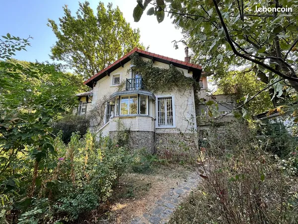 Maison 10 pièces 200 m²