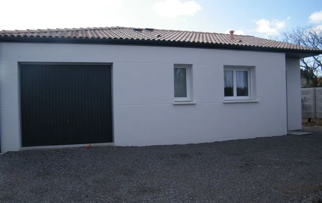Photo 1
