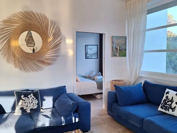 Appartement meublé 67 m2- parking