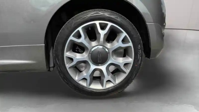 Fiat 500 1.0 70 ch hybride bsg s/s — photo 9