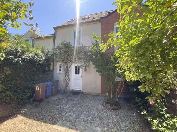 VERSAILLES CHANTIERS limite PORCHEFONTAINE Maison 126 m2 pl