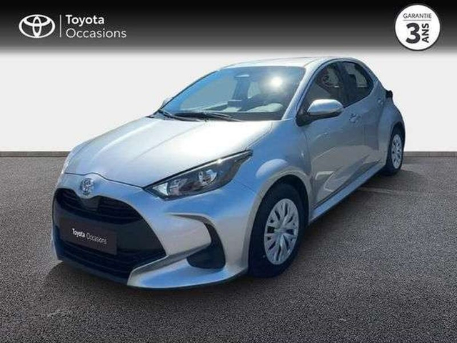 Toyota YARIS Toyota Yaris 116h Dynamic 5p MC24