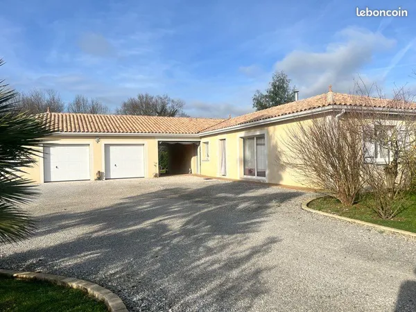 Maison 5 pièces plain-pied 155 m²