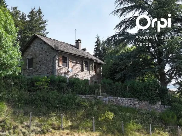 Maison 5 pièces 140 m²