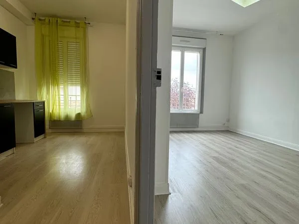 Reims - T1 bis lumineux 30 m² - Secteur Avenue de Laon / Tramway