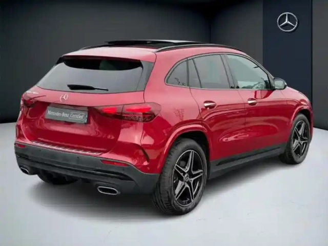 Mercedes Gla 200 d amg line — photo 25