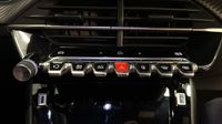 Peugeot 2008 1.2 PureTech 100ch S&S Allure — photo 26