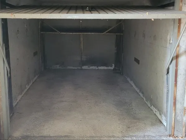 Location garage fermé