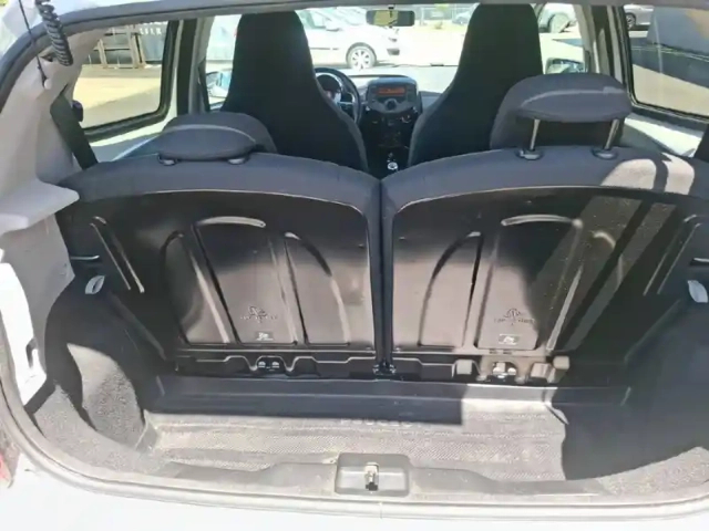 Peugeot 108 vti 72ch s&amp;s bvm5 — photo 6