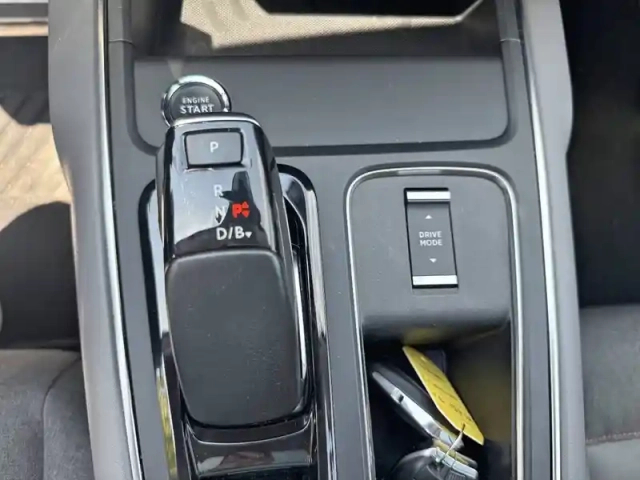Citroën C5 Aircross hybride rechargeable 225 s&amp;s e-eat8 — photo 14