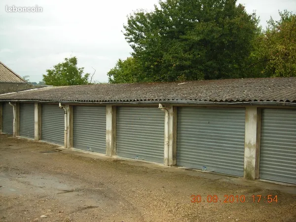 Location garage rue du Port