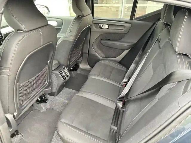 Volvo Xc40 b3 163 ch dct7 — photo 6