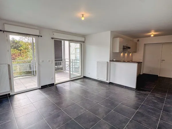 Appartement T2 50 m² avec terrasse et parking couvert - Bordeaux Bastide
