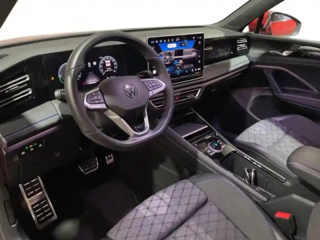 Volkswagen Tiguan 1.5 ehybrid 204ch dsg6 r-line — photo 9