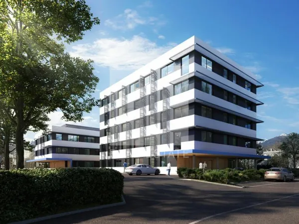 Local professionnel 2125 m²