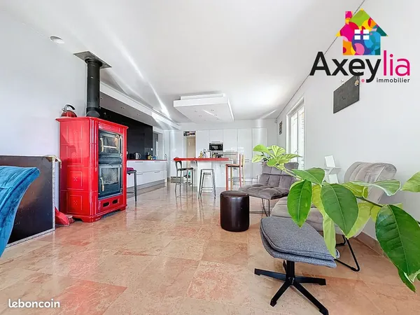 Maison 10 pièces 283 m²