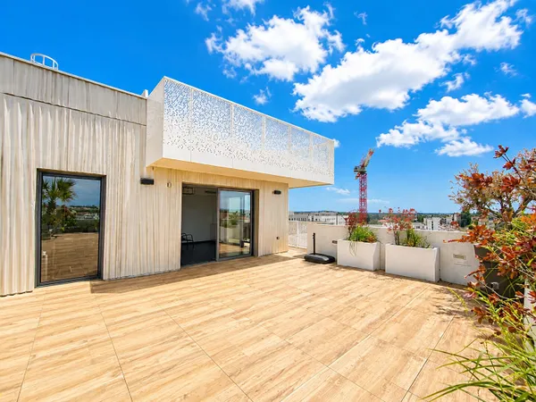 Magnifique 4 pièces avec grande terrasse et vue panoramique en plein coeur de Montpellier