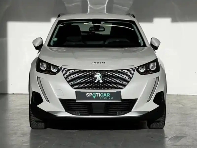 Peugeot 2008 e- 136ch allure — photo 2