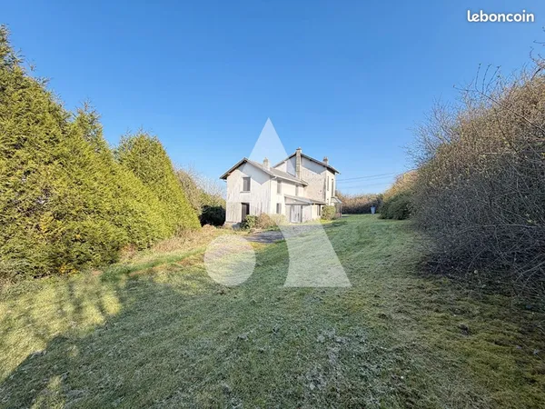 Maison 7 pièces 180 m²