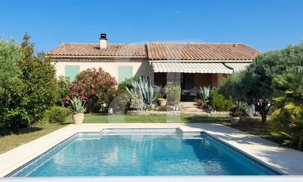 Villa 4 pièces 110 m²